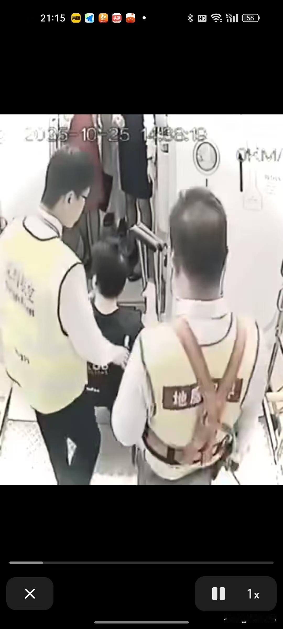 妥妥打了郑智化的脸。郑智化昨天发文质问深圳航空，说地勤和空姐完全