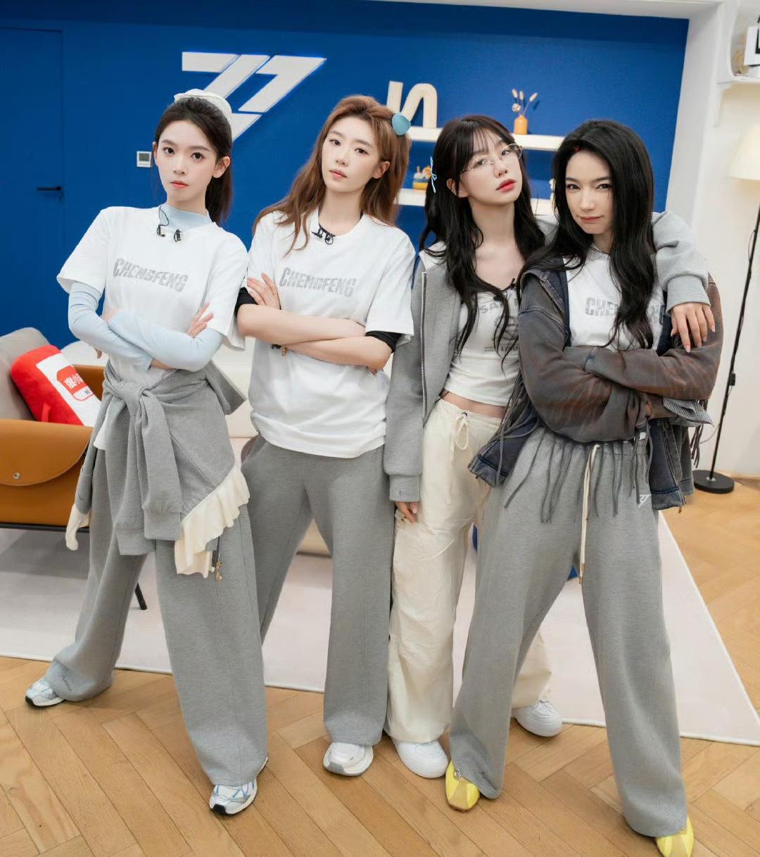 《浪姐7》唱跳组被指对口型，有人例外吗？《浪7》一公，看到某唱跳组有人觉得开麦