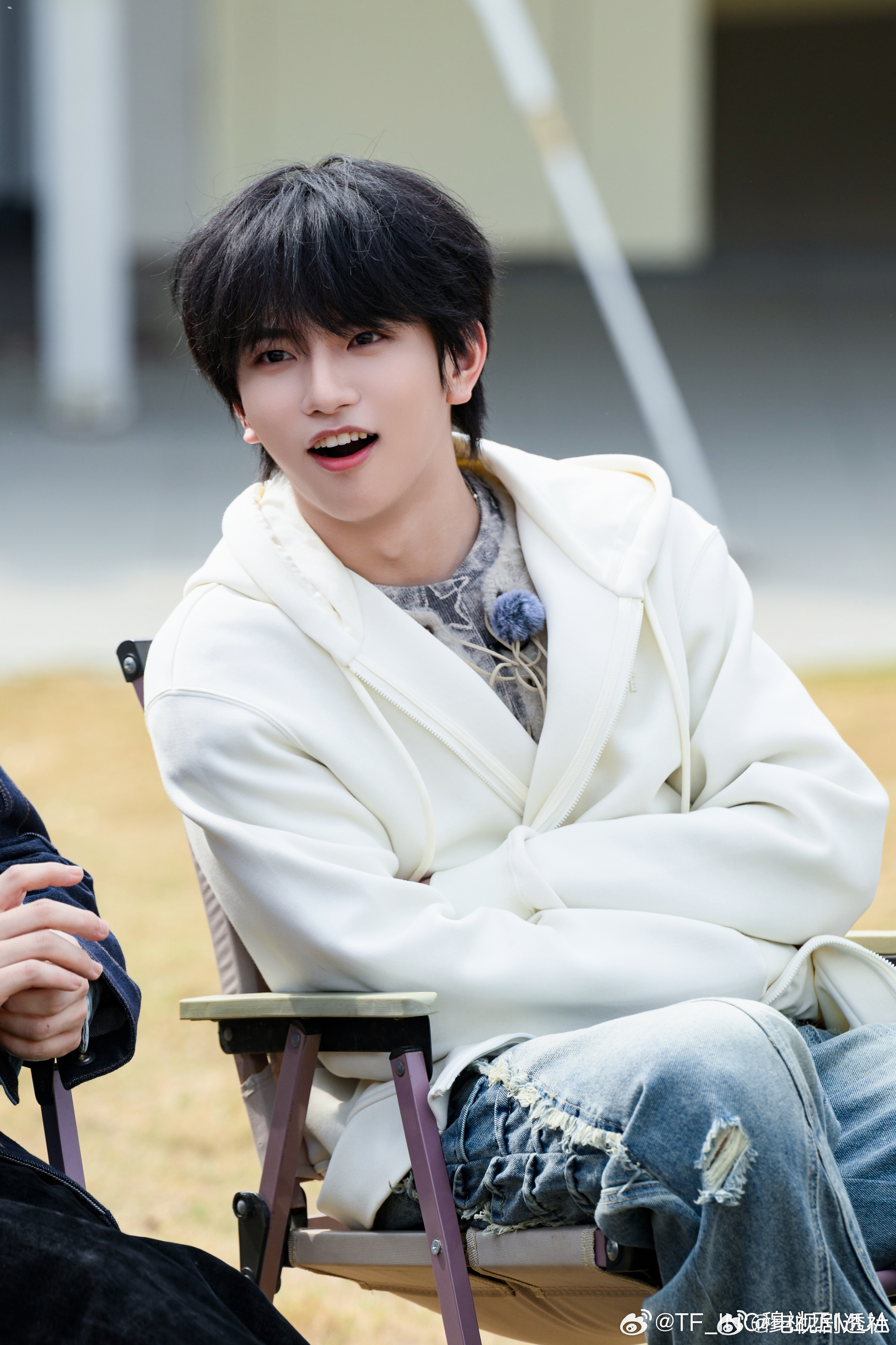 穆祉丞cos铠甲勇士帝皇侠穆祉丞cos帝皇侠穆祉丞cos铠甲勇士帝皇侠