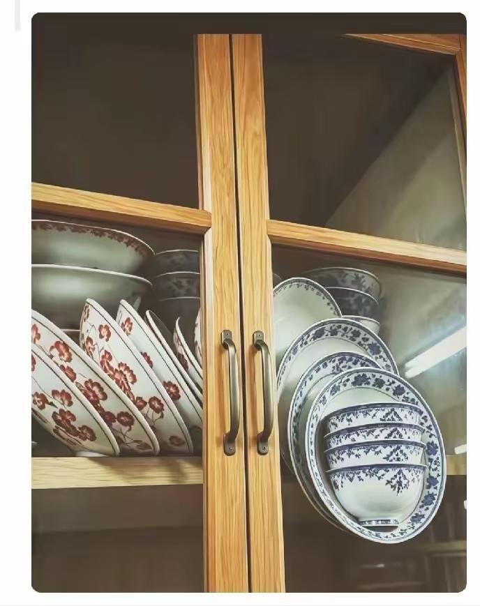 只要我不吃饭，碗就不会碎