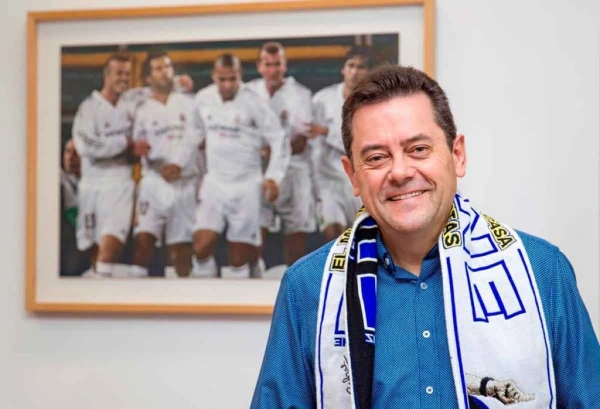 龙赛罗: 曾是穆帅主义者, 无法忍受他戳比拉诺瓦眼睛&捉内鬼