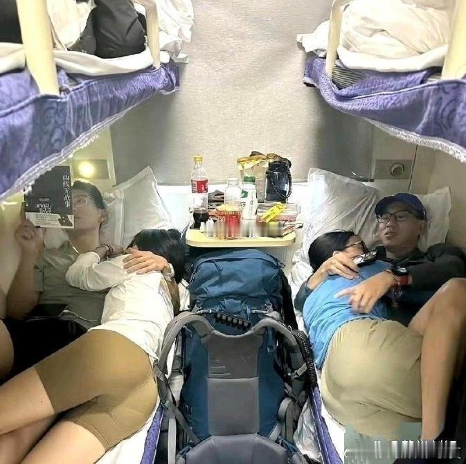 这样尴尬不​​​