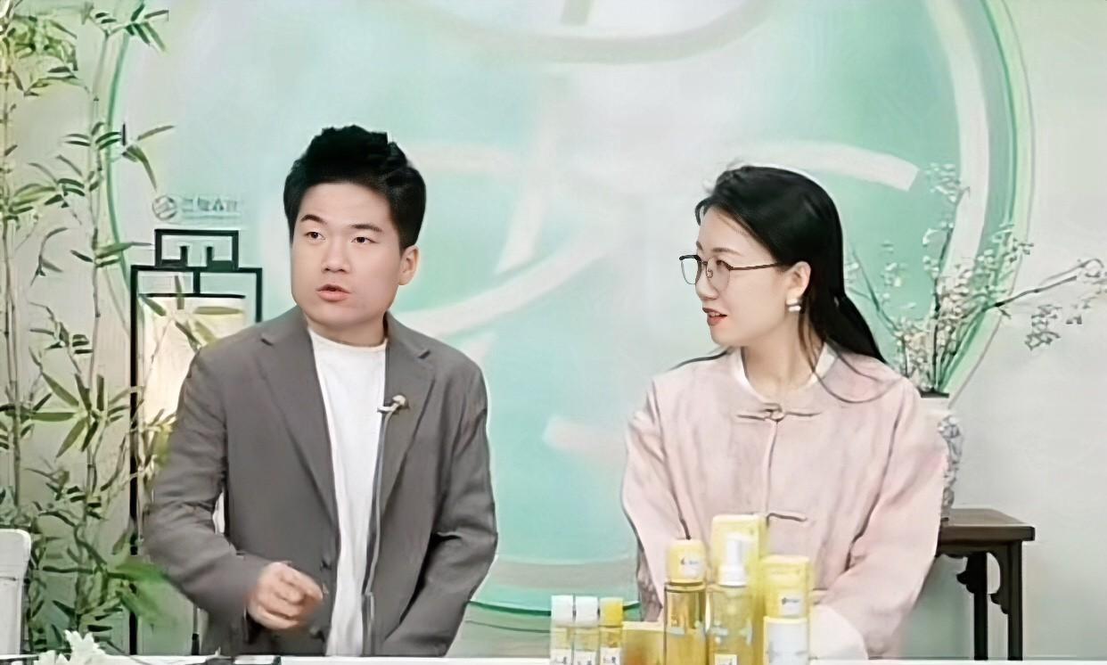可惜错过了昨晚董宇辉空降兰知春序他主要来请假，有事出差，一周后见跟大家聊了半