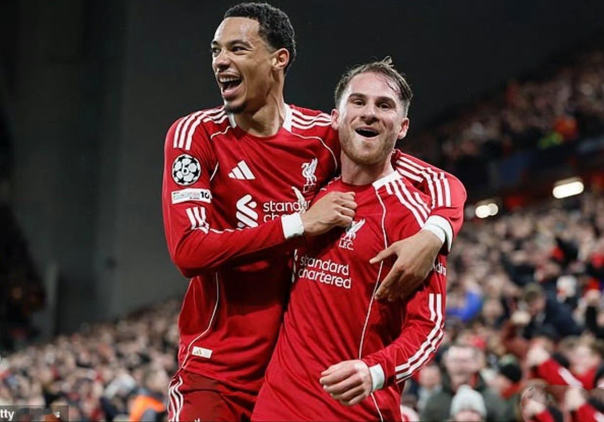 新欧冠有个规定，不会让两个队连续三年碰到，所以下赛季利物浦和皇马没了。皇马球