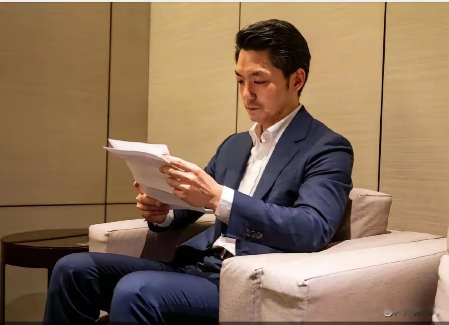 国民党主席选举为什么没有人拜访蒋万安？国民党6个主席候选人跑断了腿拉票，