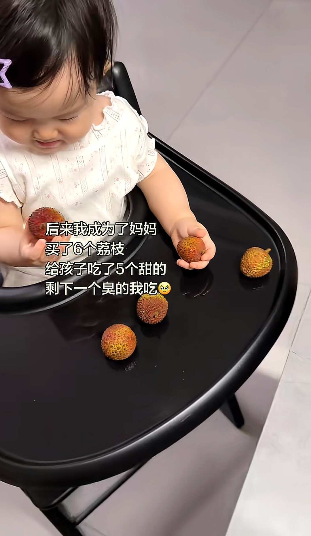 儿行千里母积食
