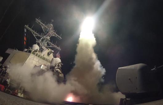 最近美国媒体爆出了猛料，美国正忙着优先保障前线导弹供应，直接把日本订的约400枚