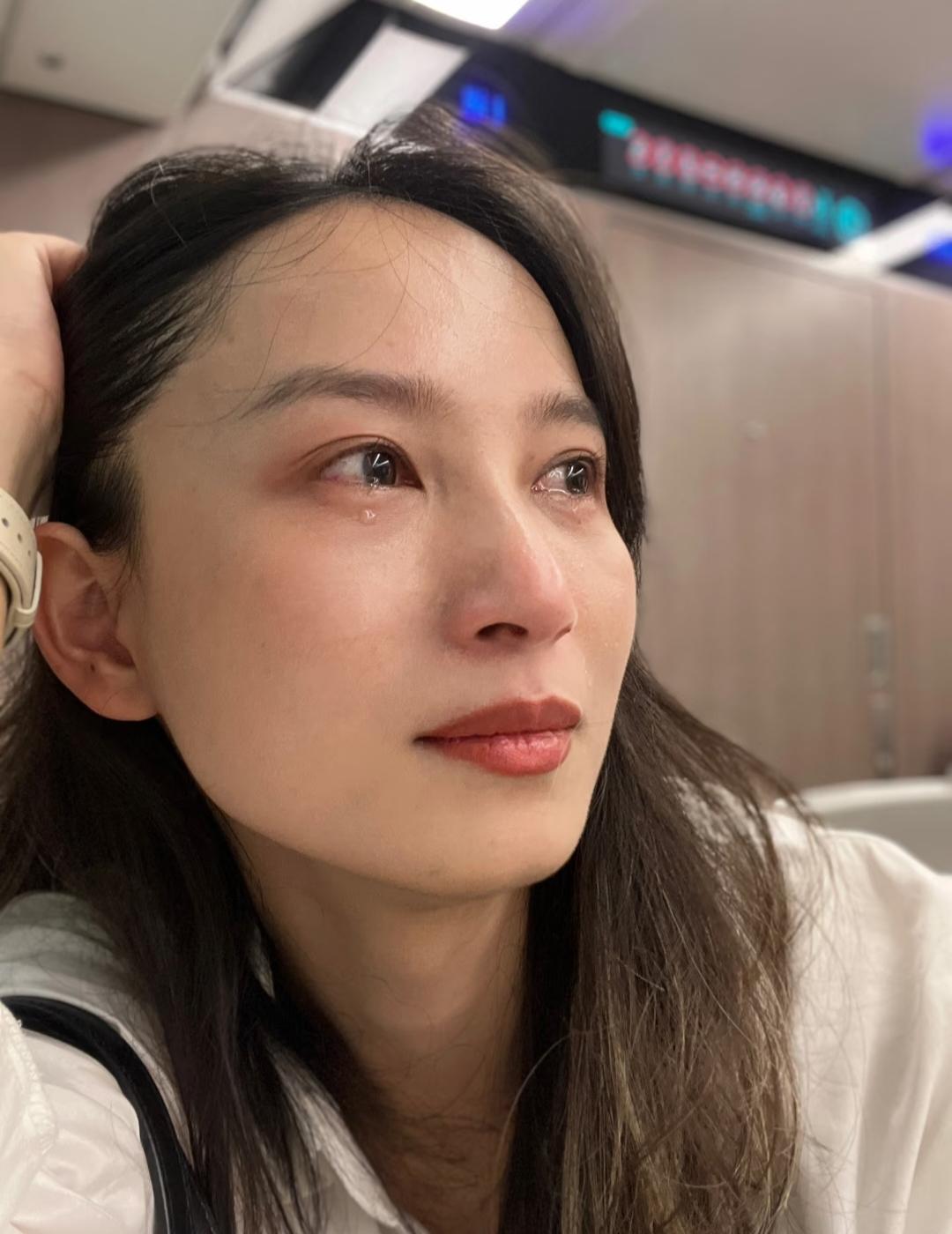 远嫁的我是继父养大的，继父年龄大了来投奔我，但是我老公和婆婆都不同意，我已经离婚