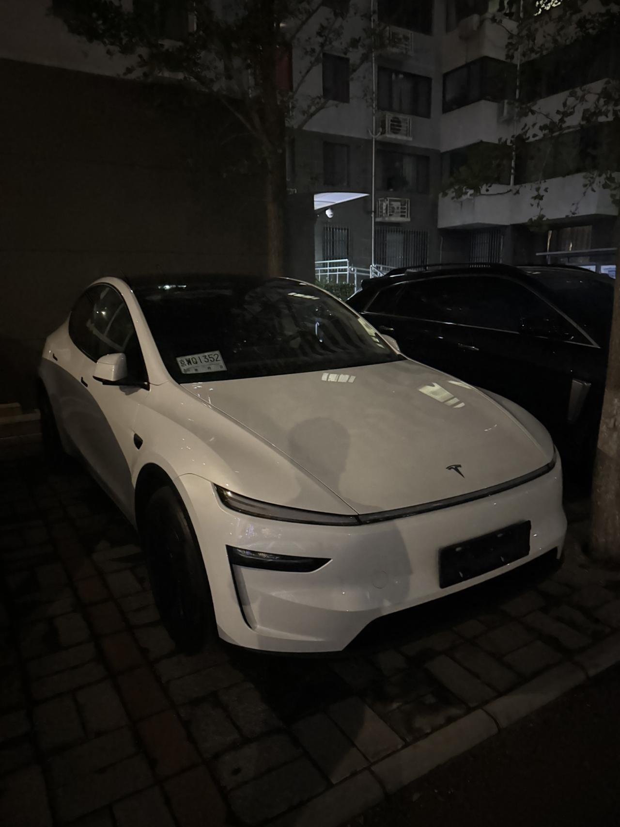 720喜提大鼠标！焕新版modelY