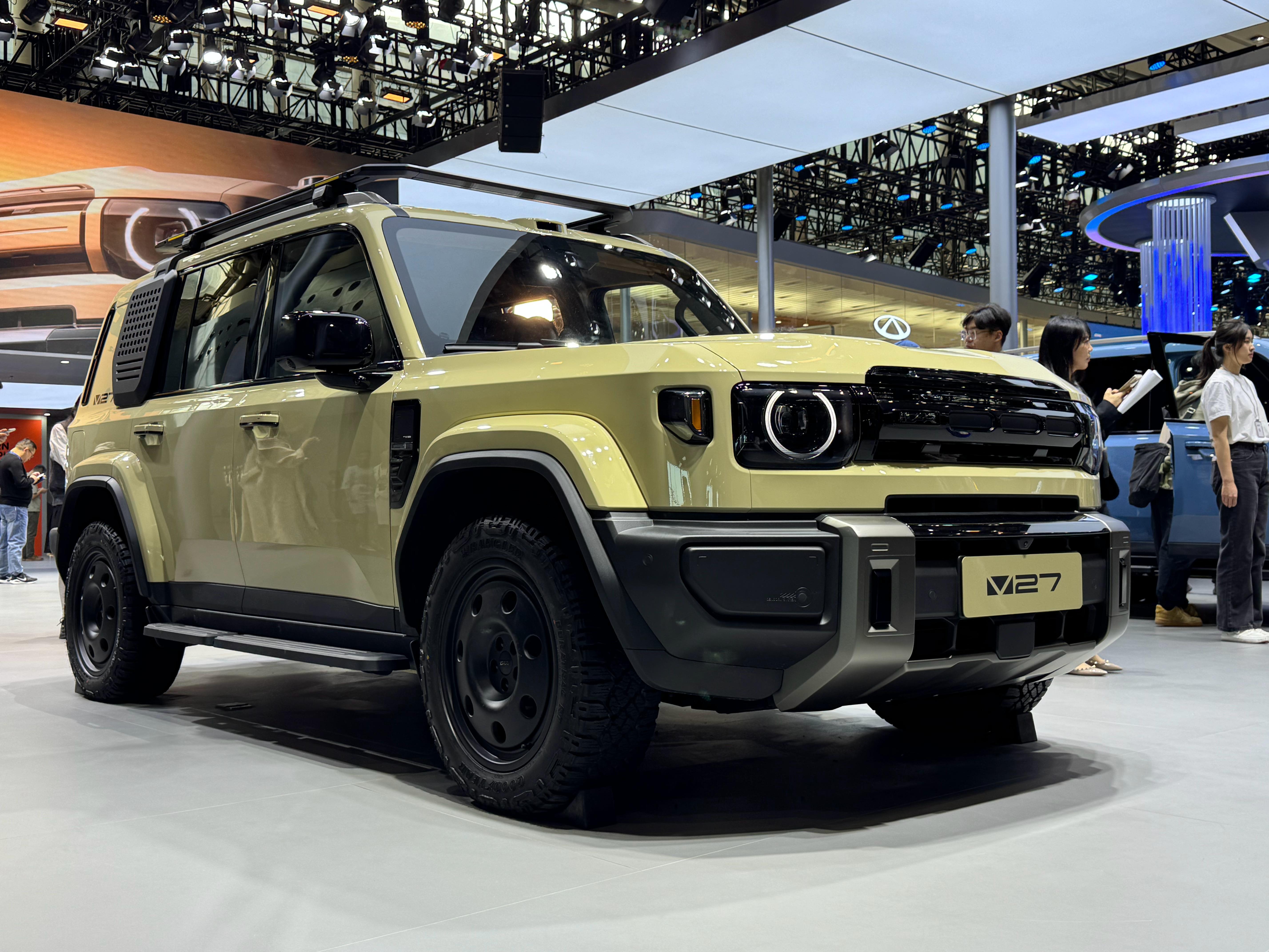 iCARV27，iCAR家族最热乎、最新鲜的大玩具，在2025广州车展上迎来了