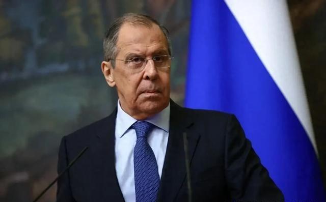 假如明天“断网又断油”：普京留下的那张“带血地图”，到底揭开了谁的底牌？想象