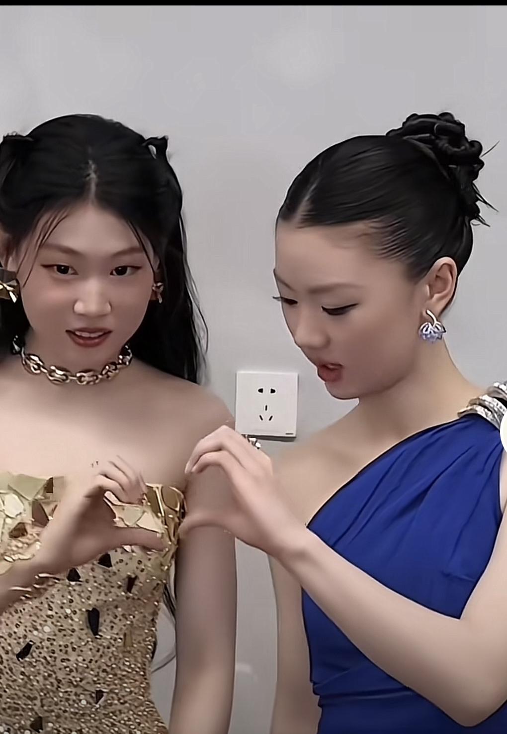 小沈阳的女儿沈佳润直接表白她的偶像单依纯，今天她终于见到了她的偶像单依纯，并且圆