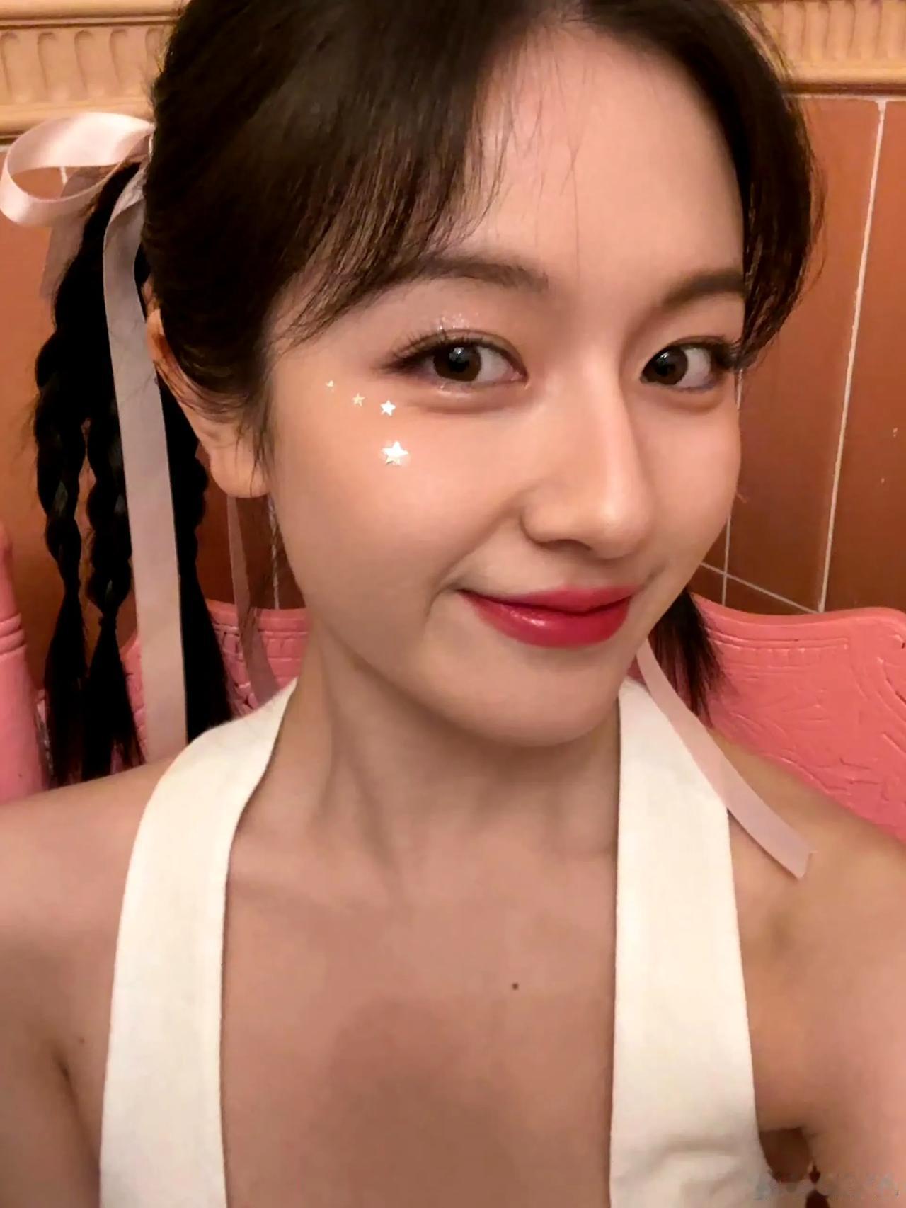 李兰迪💖怼脸​​​李兰迪娱乐