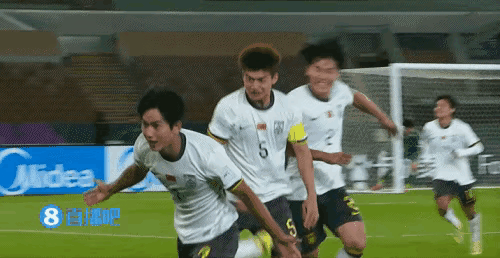 赢球的感觉真TMD爽[比心][比心][比心]