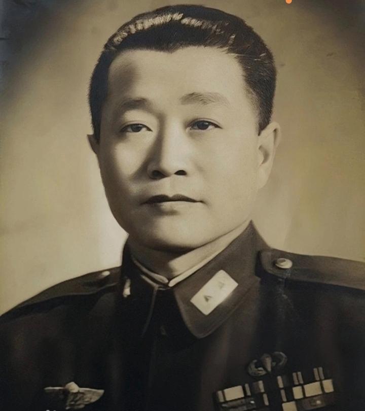 杜聿明晚年复盘淮海：打败三十万国军的不止粟裕，还有刘斐这位沉默高官？提起淮