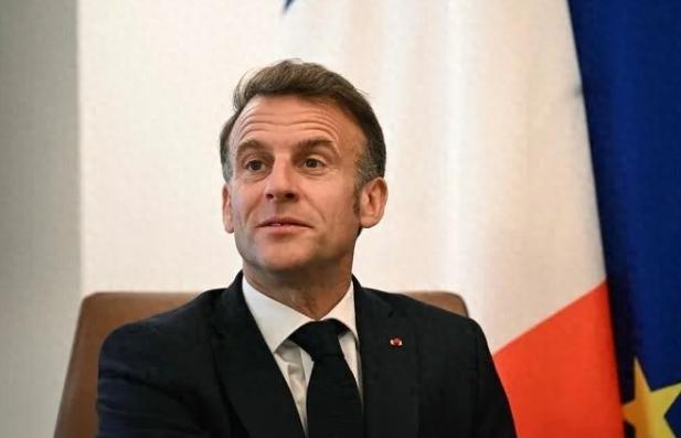 法国总统马克龙明确表示：2027年卸任后不再从政，彻底回归私人生活。 这番表