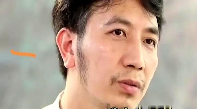 朱小贞的哥哥，也就是大家口中的朱舅舅，曾经在一次直播中聊起林生斌。说真的，现