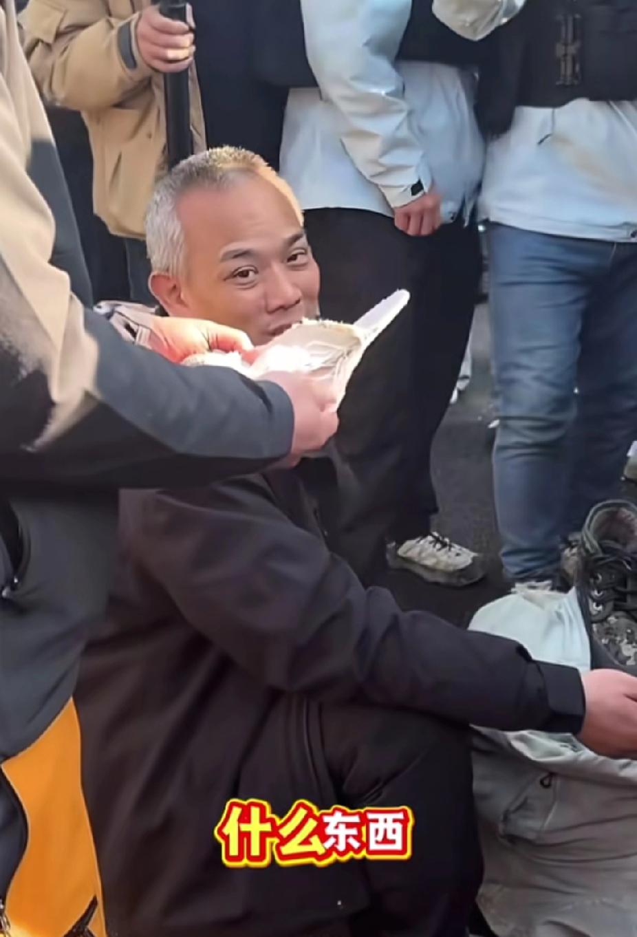 荒野求生老中医被抓冤枉吗？他“鞋垫藏线”到底能起到什么作用呢？违规退赛后，他的奖