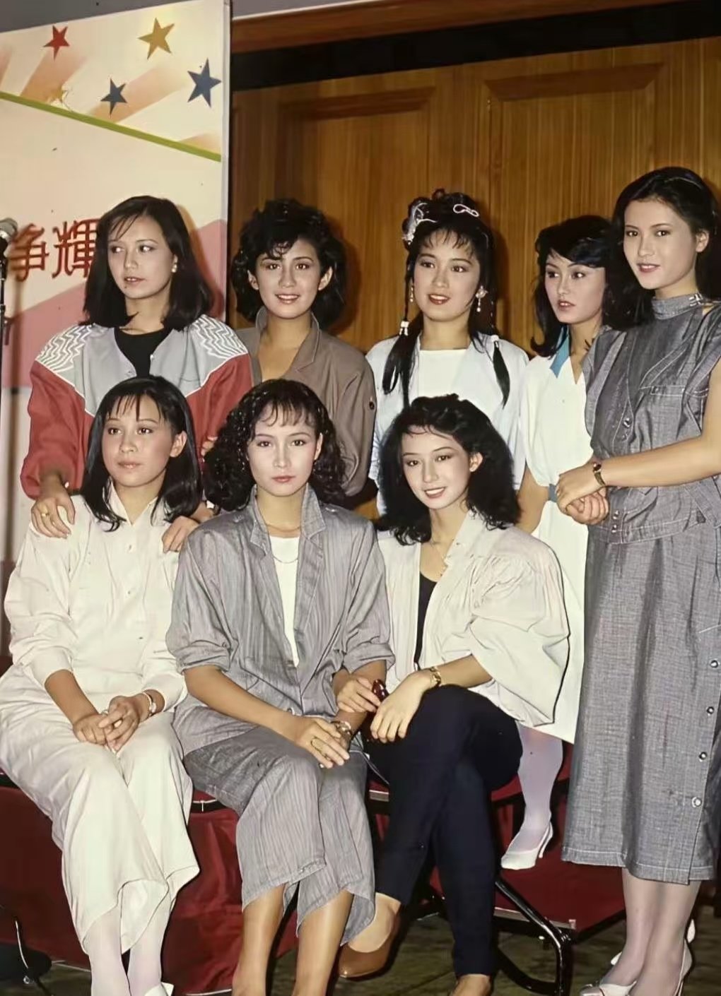 刘嘉玲那时候一看就是大陆妹​