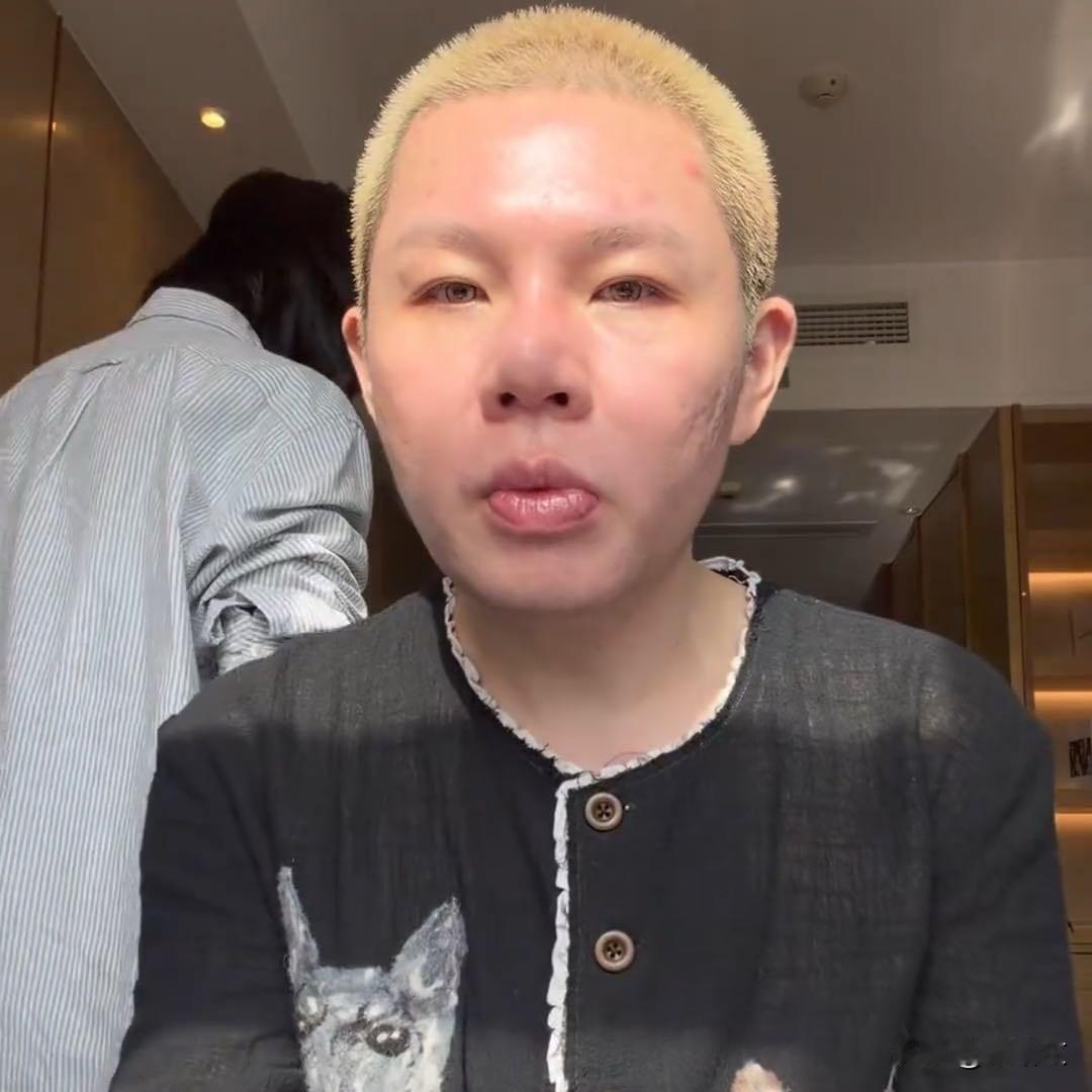 内娱开眼了！方家翊自曝被糊咖艺人偷衣服，十几件大牌竟被这样处理原湖南卫视主