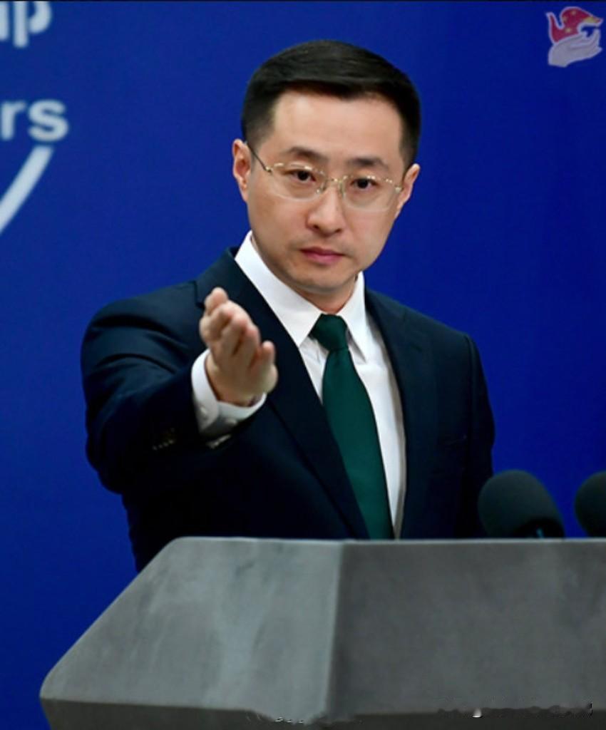 中国外交部发言人林剑坚决驳斥了美国总统特朗普要求中国停止购买俄罗斯石油并为俄罗斯