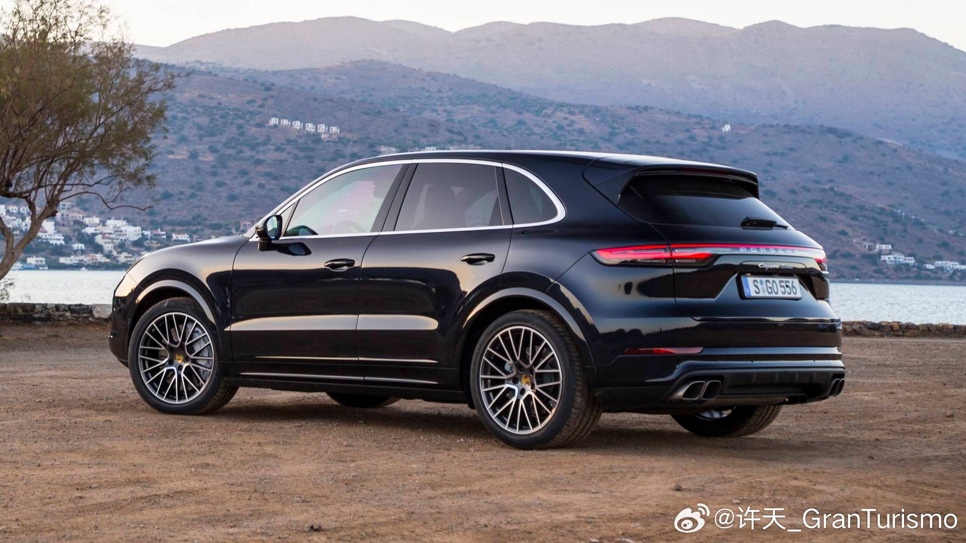 最近没怎么关注车，今天看到问界M6要上，这车尾跟2018款的保时捷卡宴也太像了吧