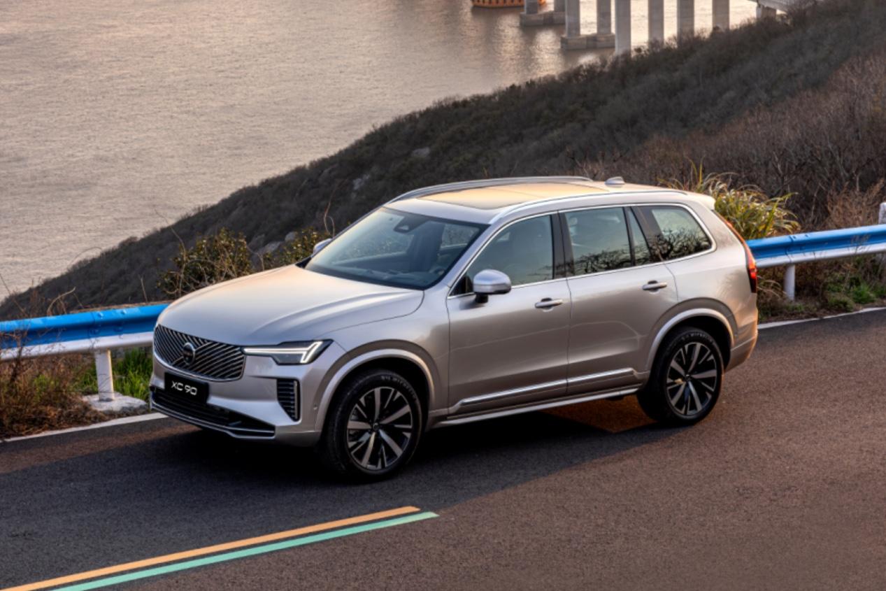 坐进全新XC90就懂了：为啥懂车的都把健康当信仰？这体验别的车根本学不会。