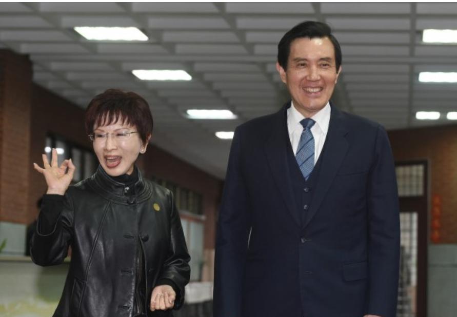 台当局叫嚣：若马英九、洪秀柱出席93阅兵 将依法查办 针对大陆国台办称“将
