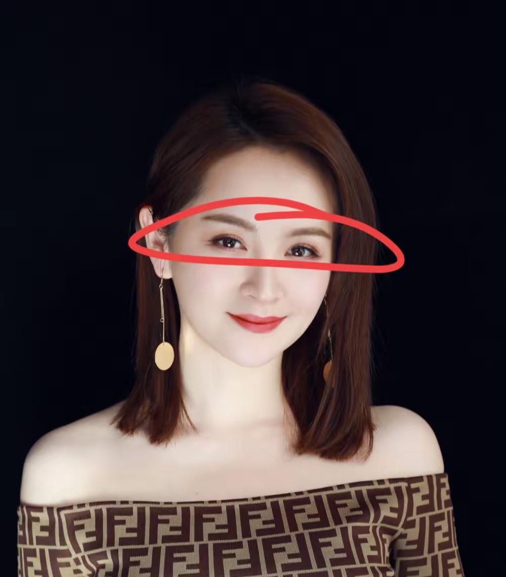 邓莎这个女人把“家有贤妻不遭横事”具象化了一直以为她想离婚是缺爱，没想到她是