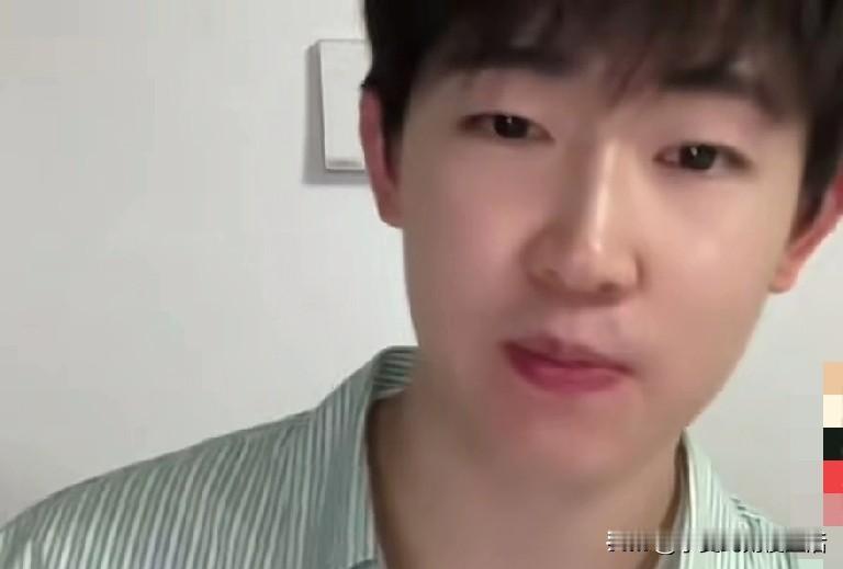 因为维护王楚钦被私密账号攻击的程权仁说得非常好。直播间有人直接弹幕程权仁：“