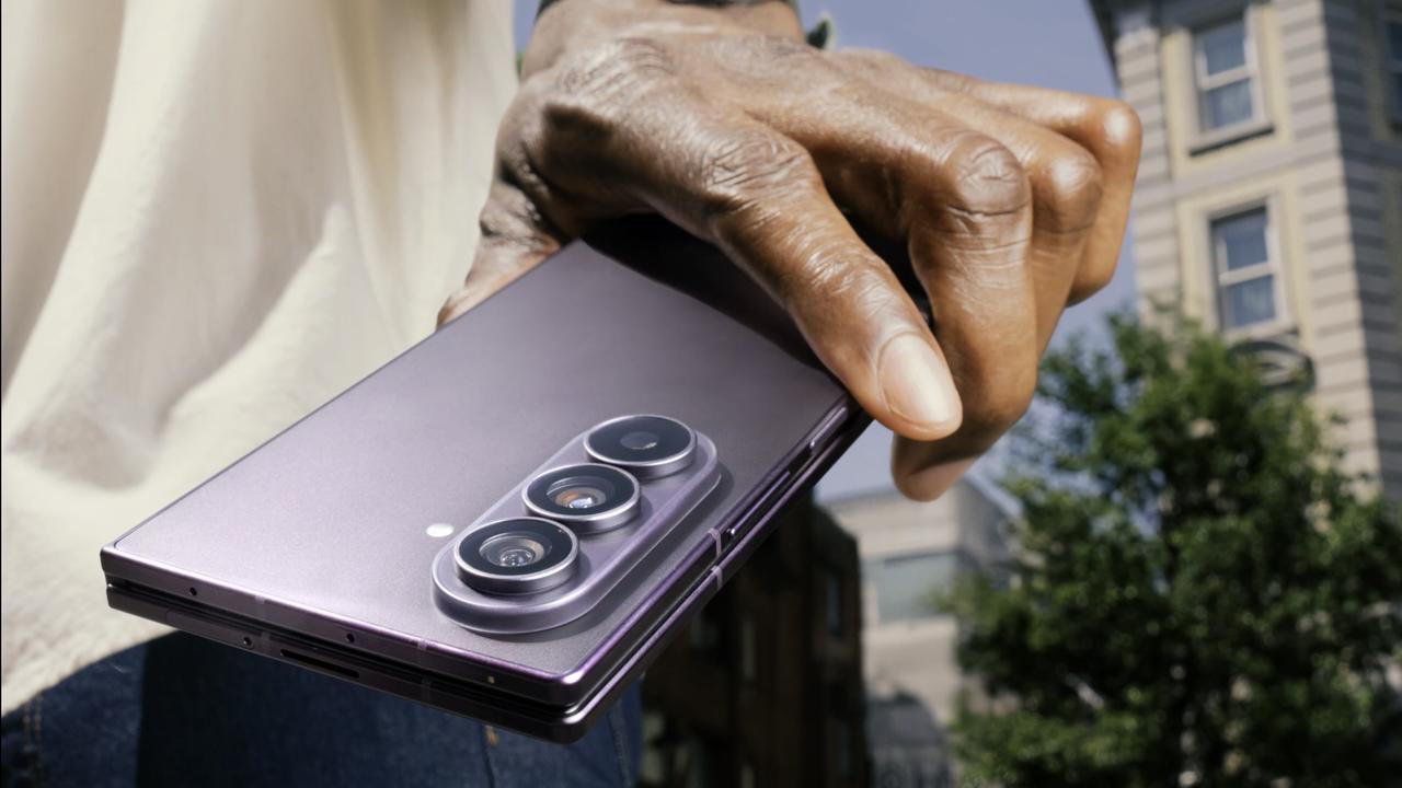 三星GalaxyZFold8Ultra发布，持续进化的旗舰大折叠，海外定价