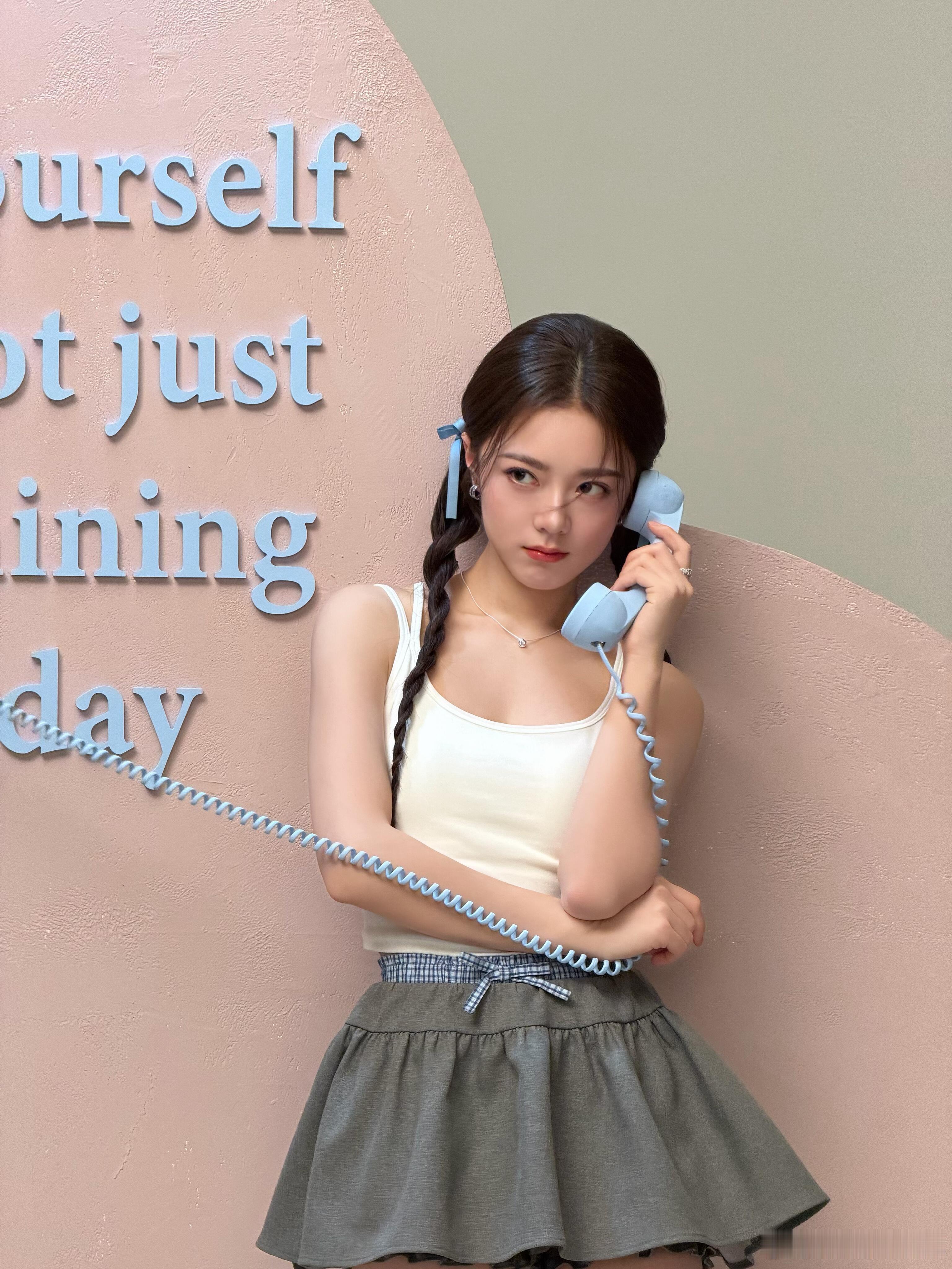 赵今麦你可爱的太不像话了！