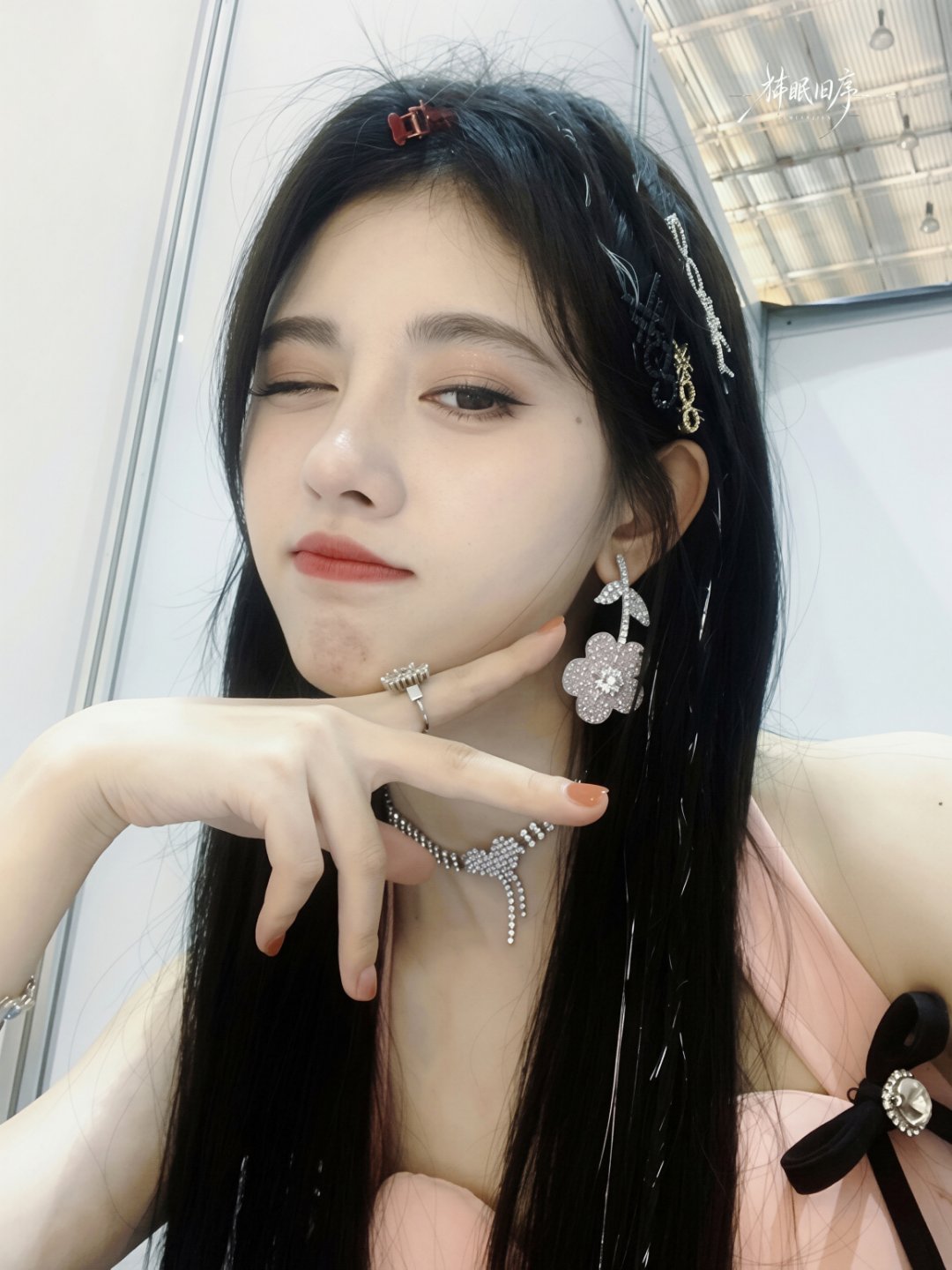 Hahhhnxsm鞠婧祎高清图来咯！！好美！！[爱心][爱心]​​​