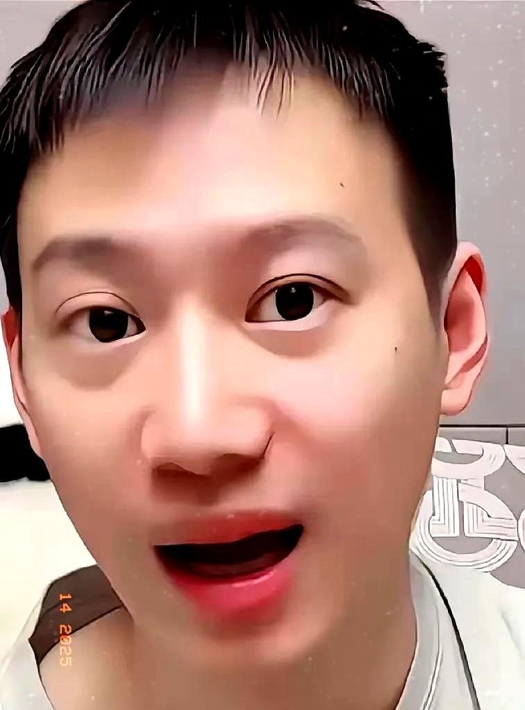 周雨这下真蒙了。他怎么也不会想到，刚说完世锦赛比奥运会难，转头就被网友质
