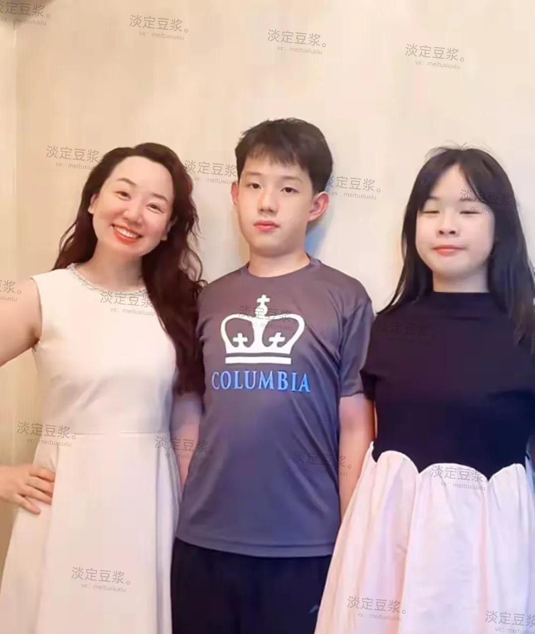 看演员关凌儿子长得真俊，细皮嫩肉的，还白净，两个扇风耳朵也好看，长脸型，五官特别