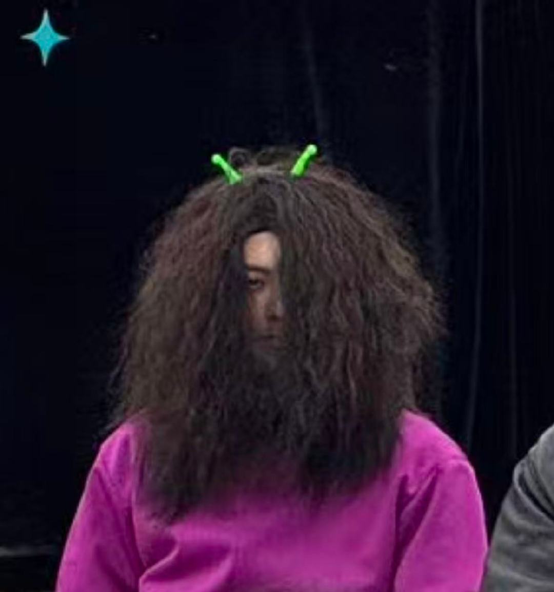 没认出来这是王鹤棣谁能认出这是王鹤棣没认出来这是王鹤棣哈哈哈哈