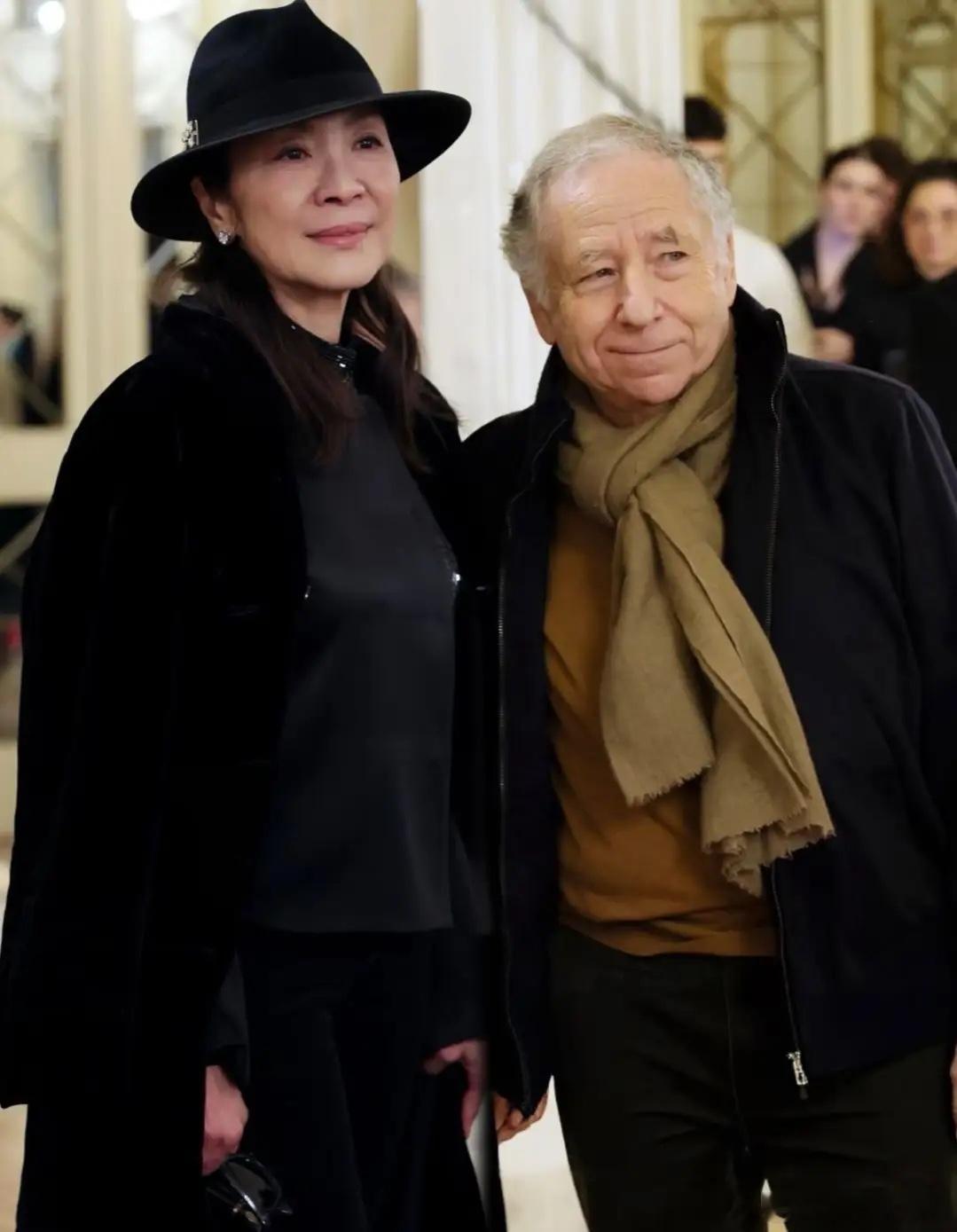 杨紫琼和外籍老公亮相米兰冬奥会，歌手那艺娜也来了