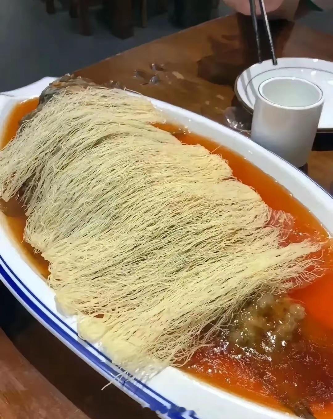这哪儿的名菜？这道菜谁做好吃？