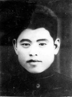 1943年秋，日军第110师团重兵合围晋察冀四分区机关，支队长韩增丰为掩护干部群