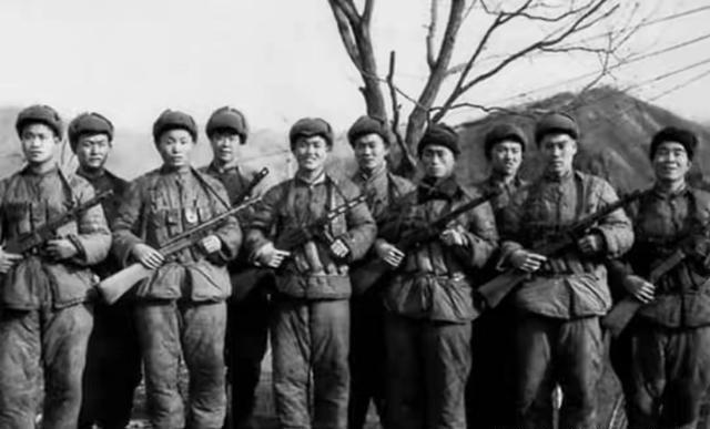 朝鲜战争中我军夜战如果与美军在100米～150米交火，美军伤亡惨重也能坚持