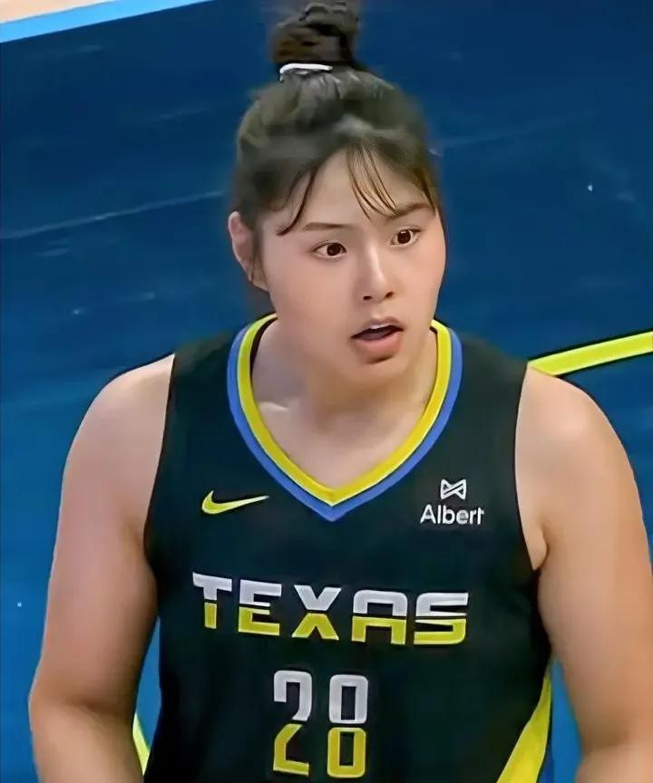 WNBA常规赛达拉斯飞翼以80-106大比分输给拉斯维加斯王牌这场比赛状元秀