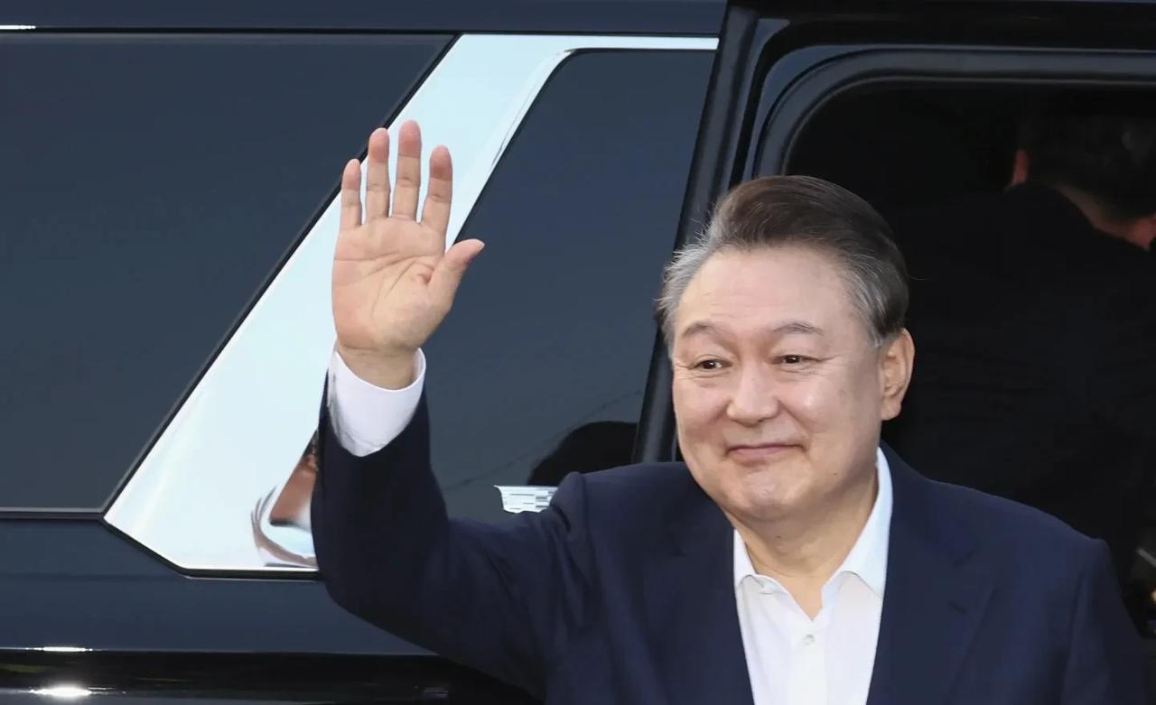 【最新消息：首尔法院驳回了尹锡悦取消逮捕的申请】首尔时间2025年7月19日，