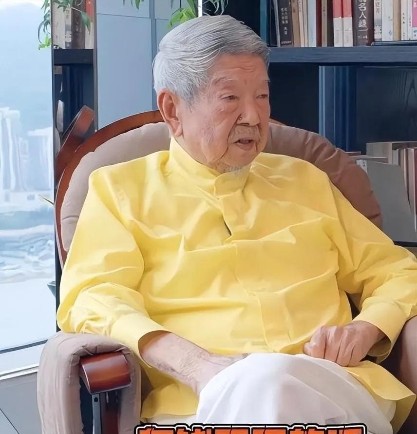 蔡澜走了但他的一生过得很潇洒妻子比他先去世，他又无儿无女，已经没有什么可留念
