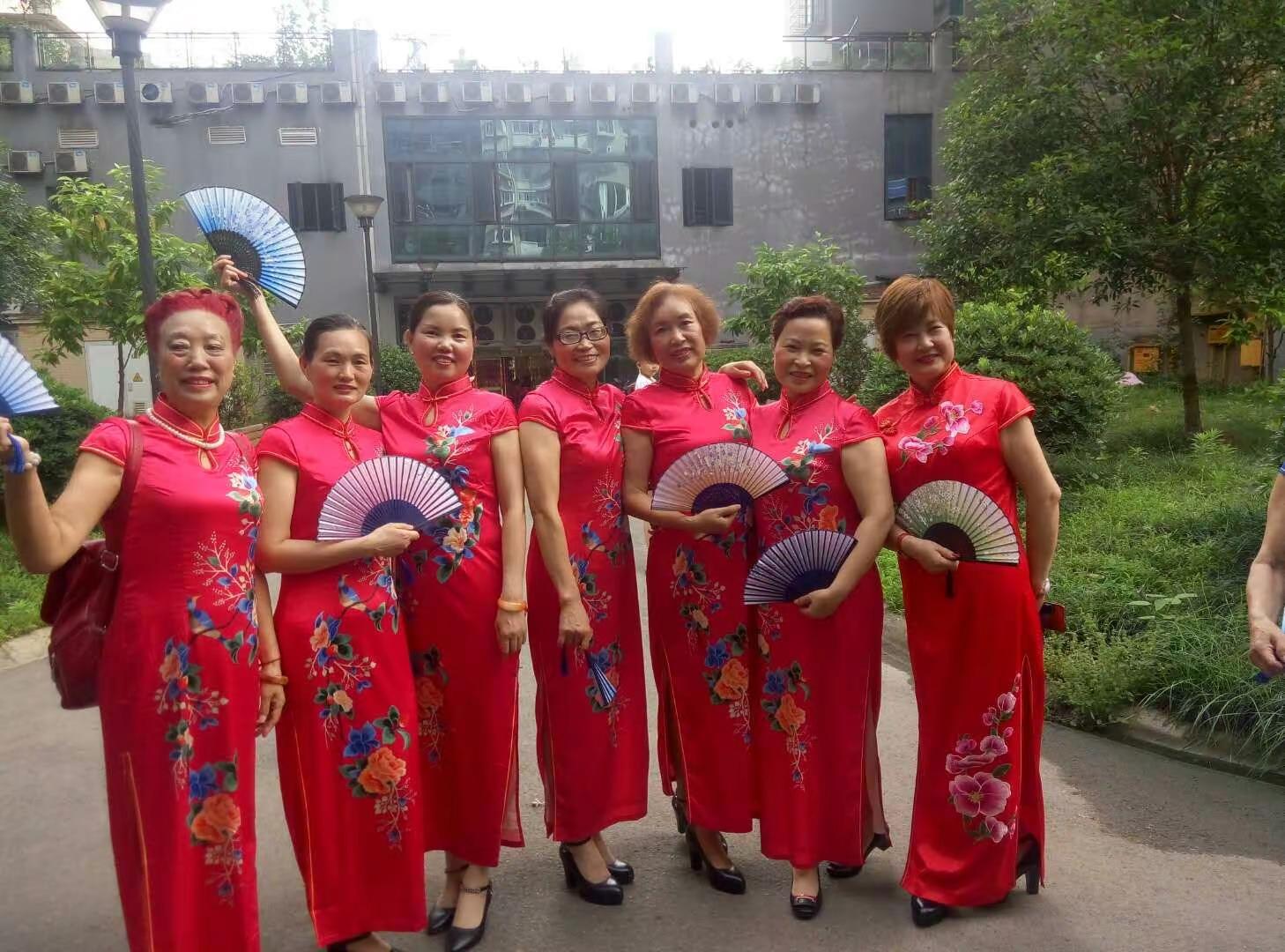 旗袍美人旗袍秀一秀女子好温柔中国民族民间舞旗袍美女爱旗袍...