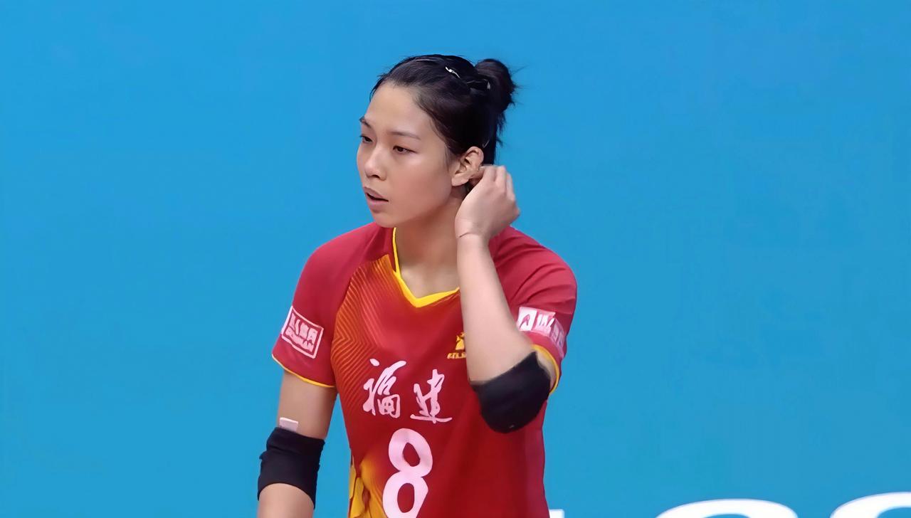 福建女排1-3上海｜宇珊19分状态低迷在2025年第十五届全运会女排小组赛第