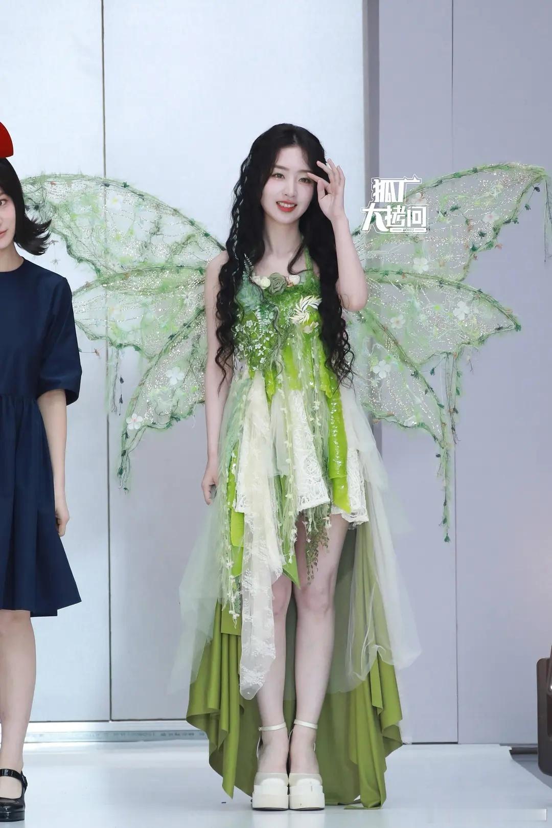 邓恩熙、章若楠、孟子义好六夜狐厂生图妹妹都好漂亮汪苏泷章若楠难哄售后来了孟子义c