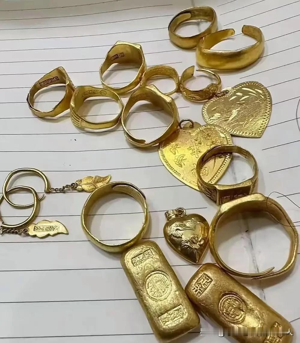 烦死了，我手头有200克婆婆留下的老黄金，纯度肯定没问题。金价一涨，我就跑去金店