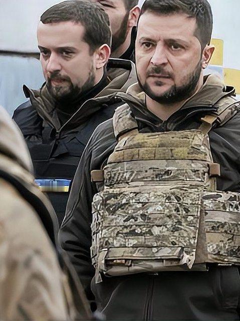 吃饭砸锅？美国变脸被中国反制，这下亏大了家人们！美国又玩出尔反尔的套路，刚