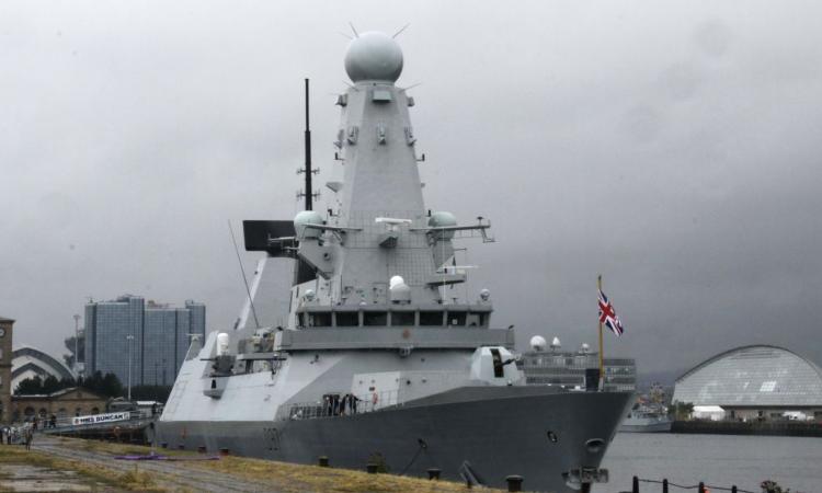 英国突然不造驱逐舰了，释放了一个极其危险的信号——战争正在变成一场“全球在线游戏