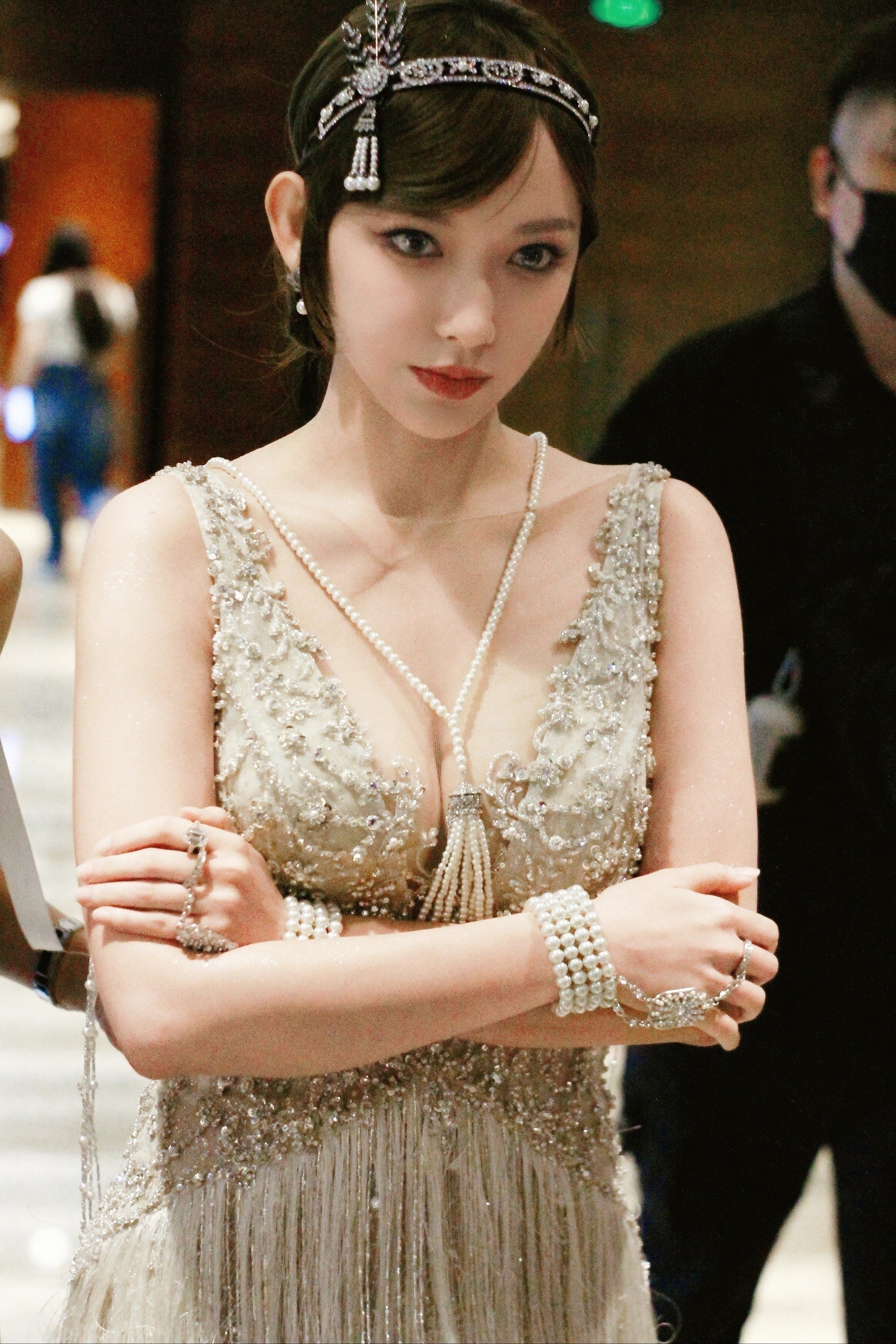 程潇COS最美“黛西”，星钻纱裙曼妙吸睛​​​